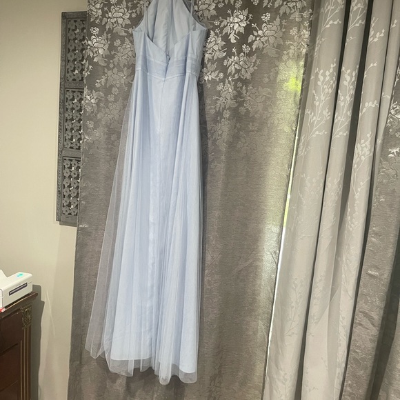 Monique Lhuillier Tulle halter dress. Size 8 - Picture 7 of 11